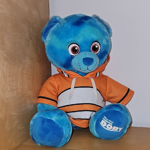 Disney 4 Piece Nemo Bundle - Picture 2 of 6